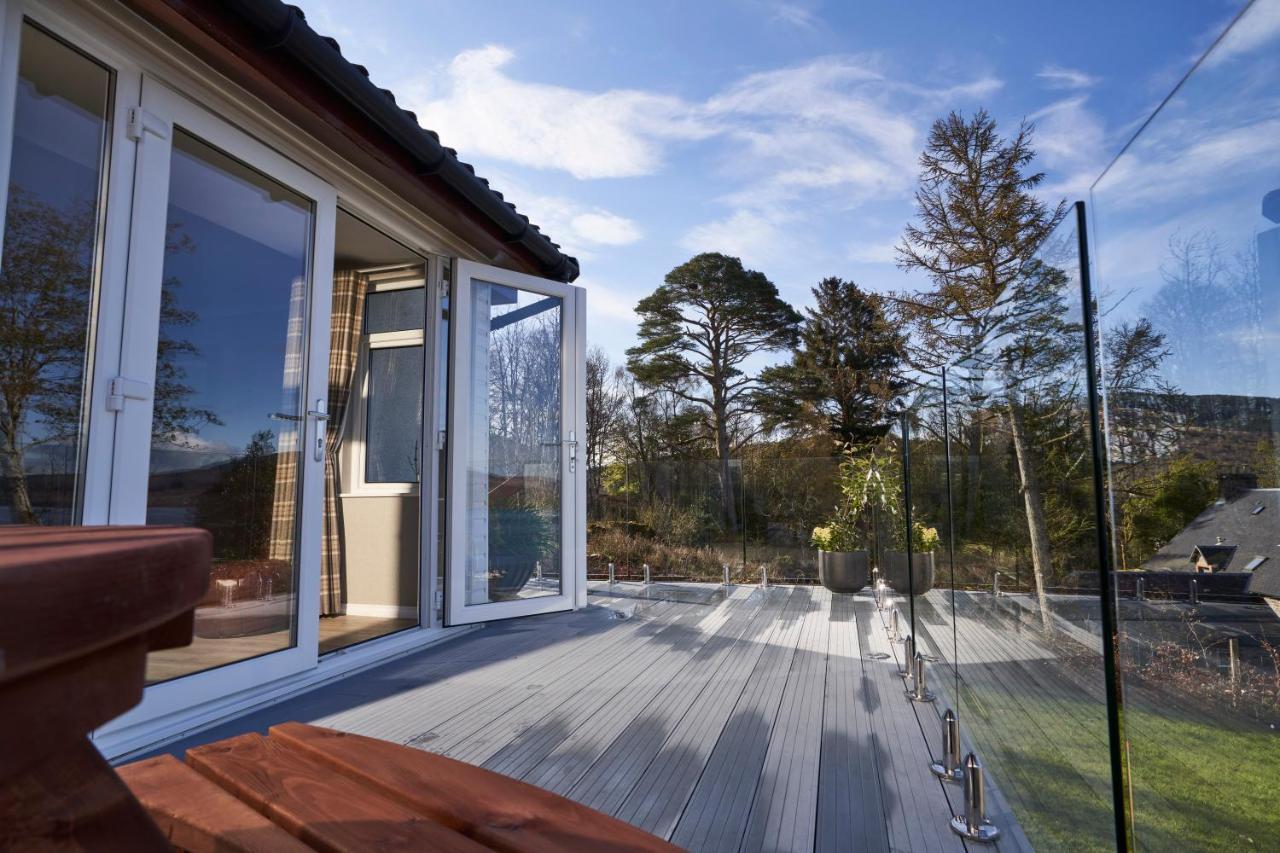 Water View Villa Cairndow Eksteriør billede